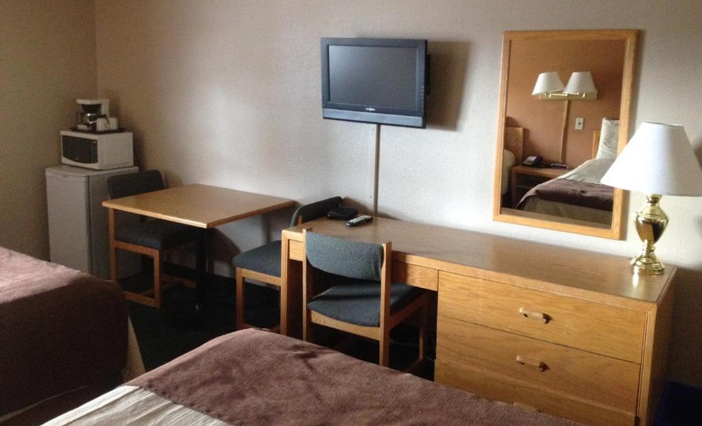 Keystone Motor Inn Брендон Номер фото
