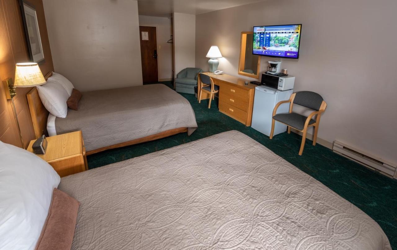 Keystone Motor Inn Брендон Екстер'єр фото